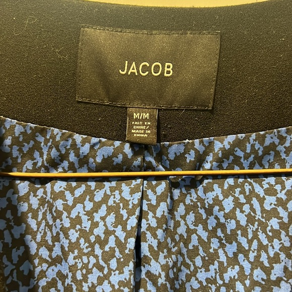 Jacob Black Cropped Blazer (M) - Picture 2 of 7